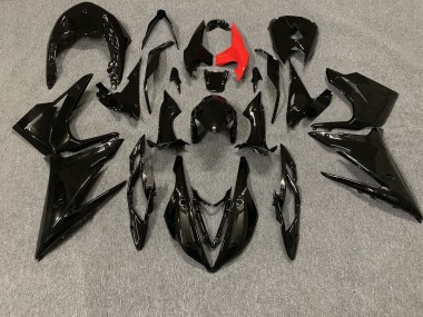 13-16 Noir Brillant Daytona 675 Carénage Moto